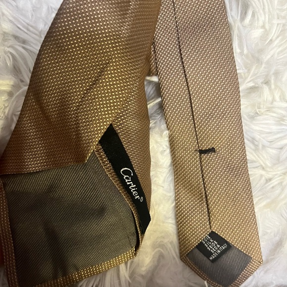 Cartier Luxurious Gold Tie